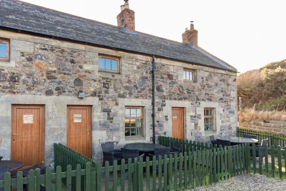 Heather Cottages - Grayling Bamburgh Ngoại thất bức ảnh